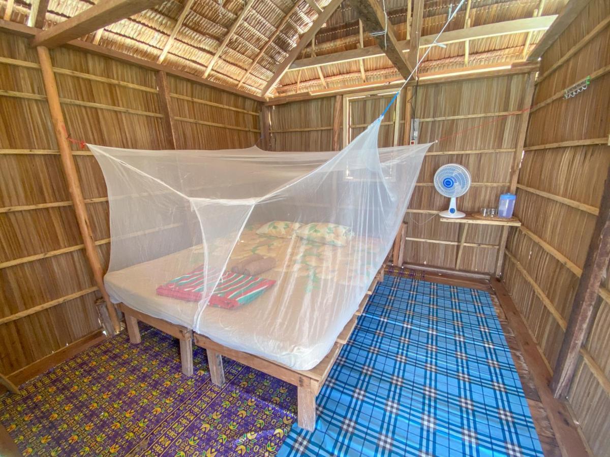 Kri Raja Ampat Bungalows Exteriör bild